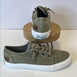 Blowfish Green Canvas Sneakers with Lace-Up Design